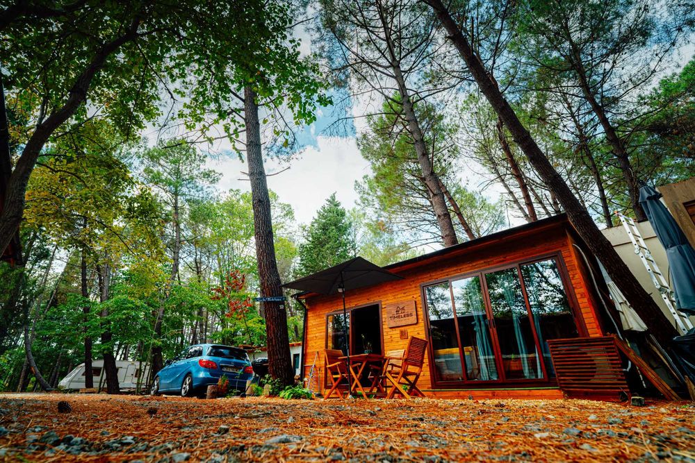 Нова година във Вили Безвремие - Къмпинг Созопол Еко