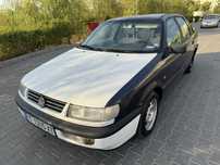 VW Passat 1.8 90hp.