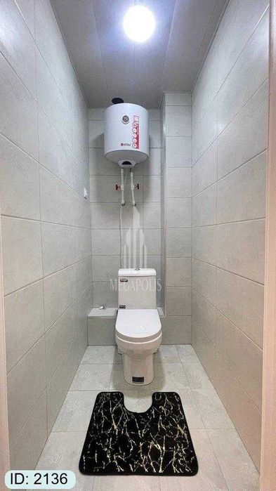 Chevar tarafga 3 xona tayyor kvartira sotiladi