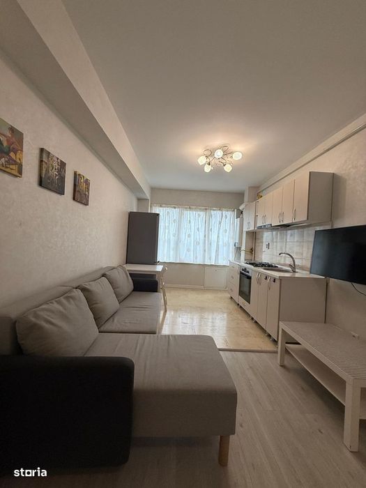 Inchiriere apartament  open-space - Royal Town Copou