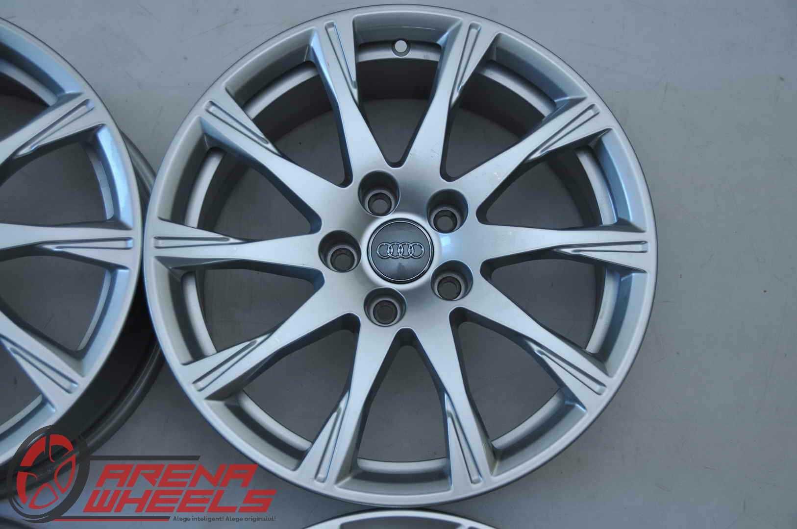 Jante Noi 17 inch Originale Audi A4 8W B9 R17