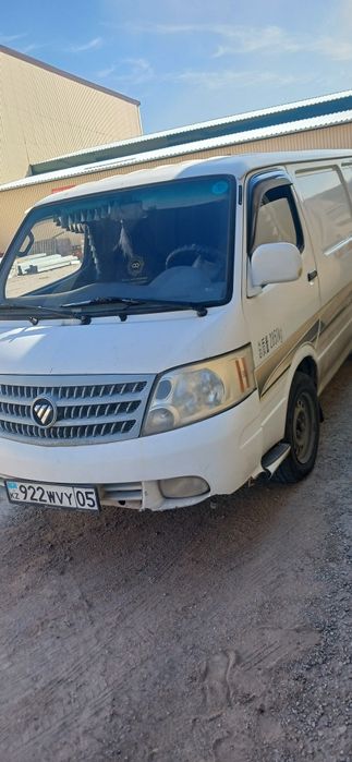 Продам  машину  бус
