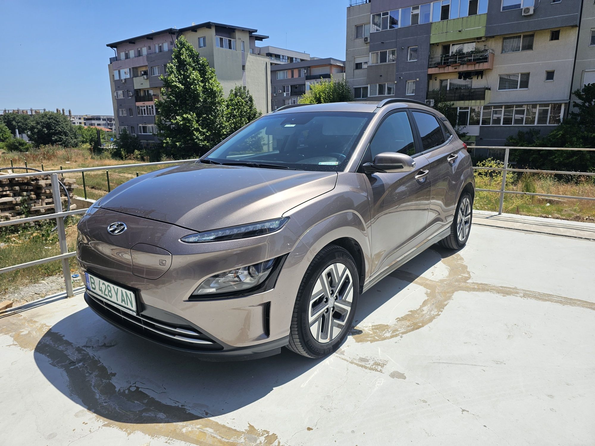 Hyundai kona electric 64kw