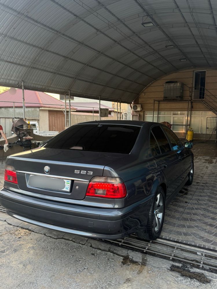 BMW E39 продается!