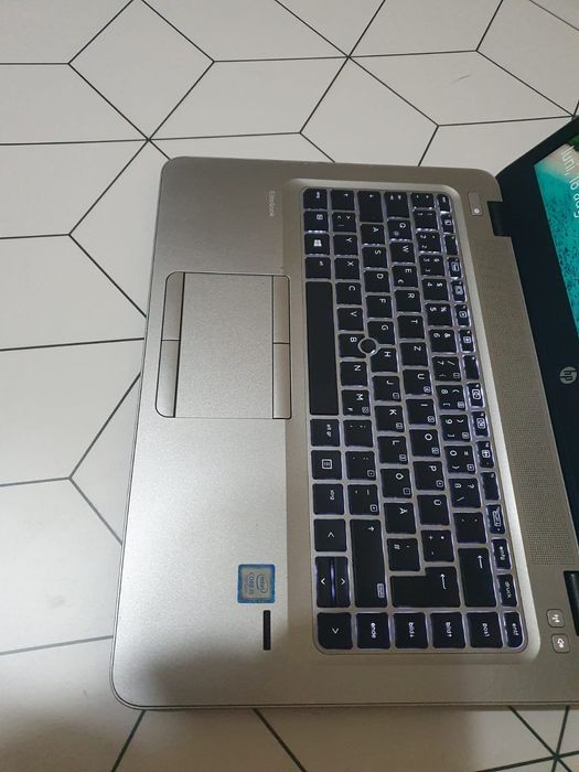 Laptop HP i5 gen7