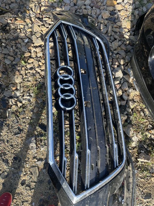 Решетка Audi A8 D5