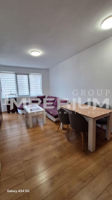 Дава се под наем Двустаен апартамент в Варна, Кайсиева градина - 65 кв.м за 382.5 € - Снимка #2