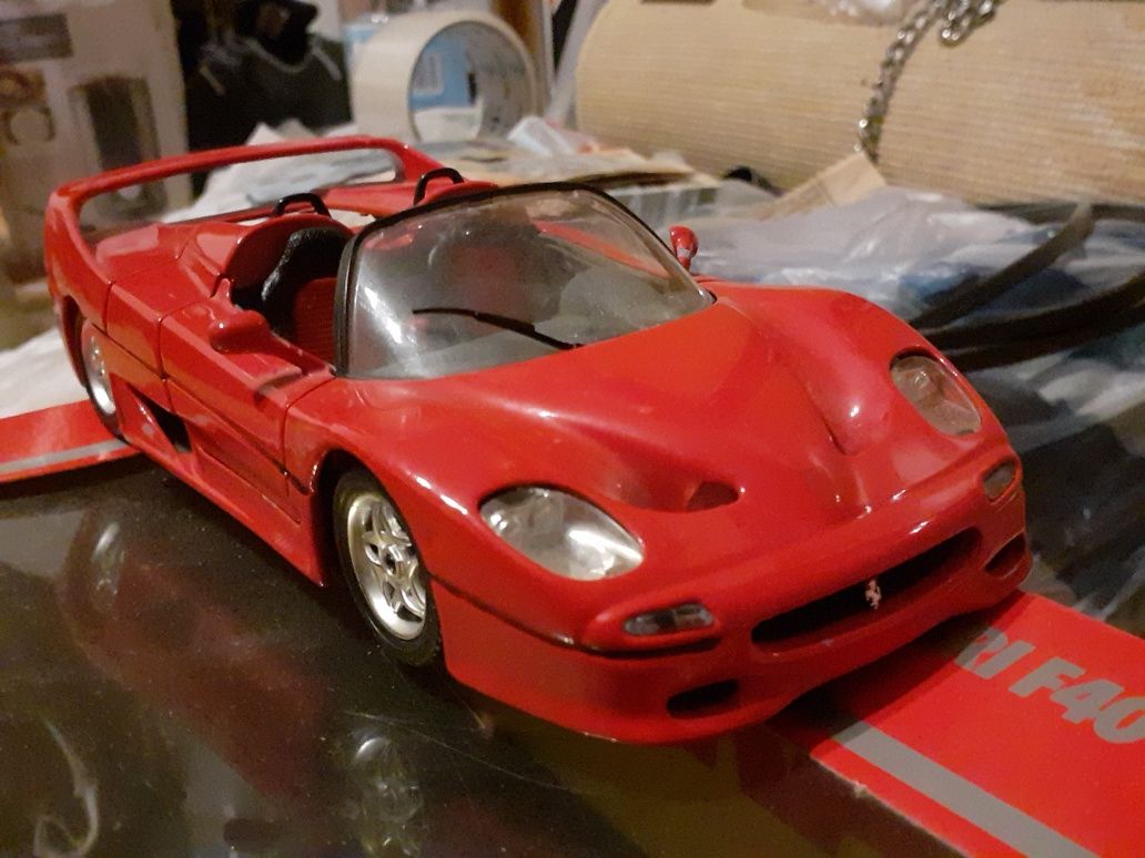 Macheta Ferrari F50 - 1/24 Bburago Made in Italy