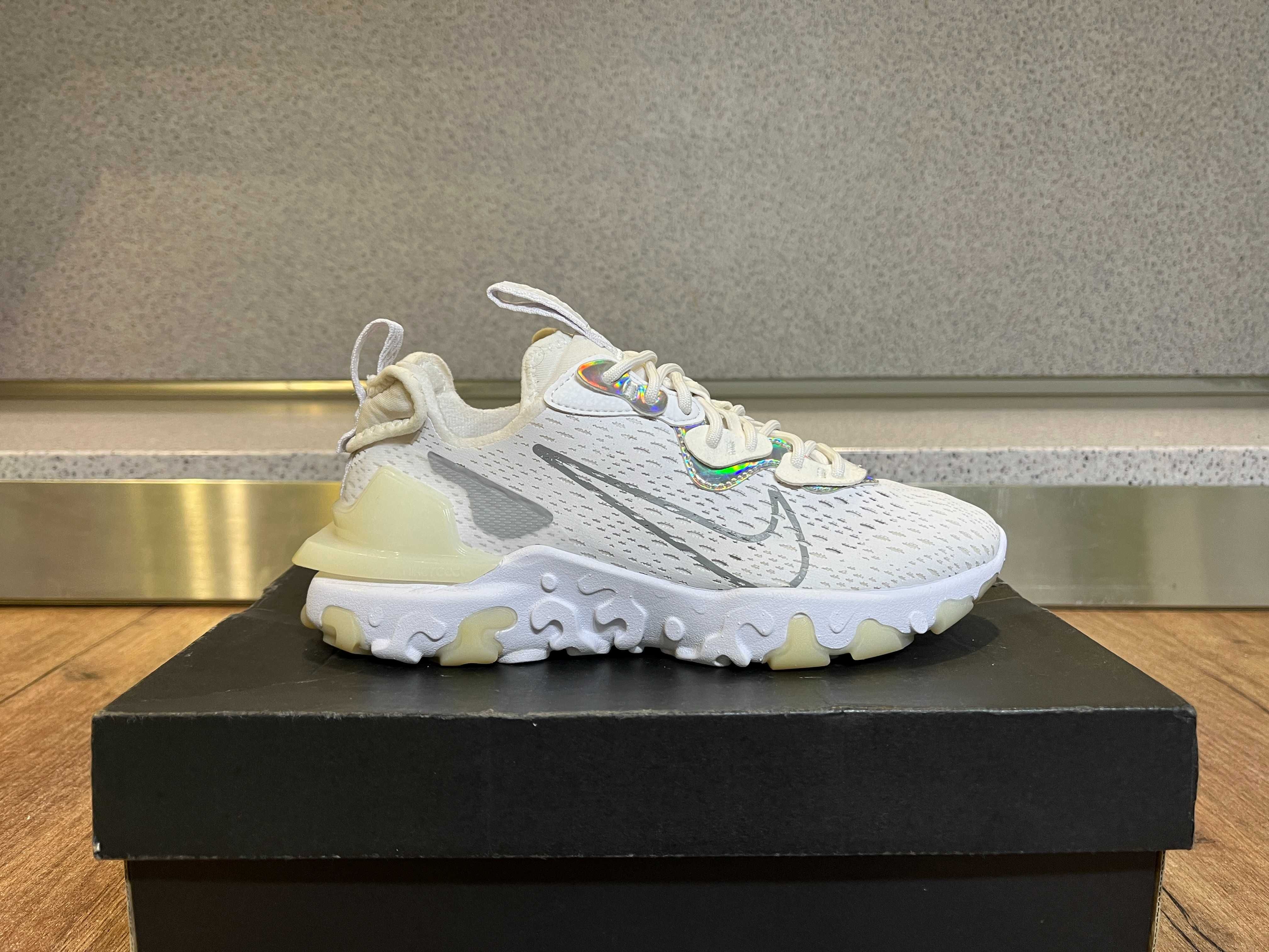 ОРИГИНАЛНИ *** Nike React VisionWhite Particle Grey