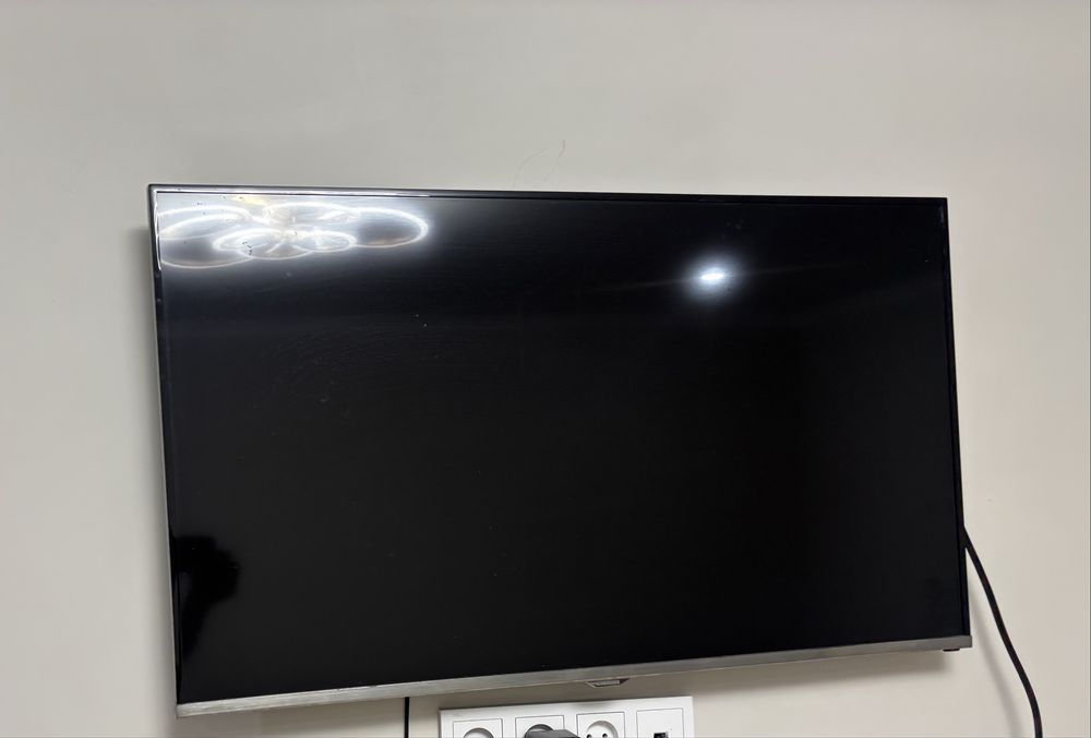 Продам б/у самсунг Телевизор