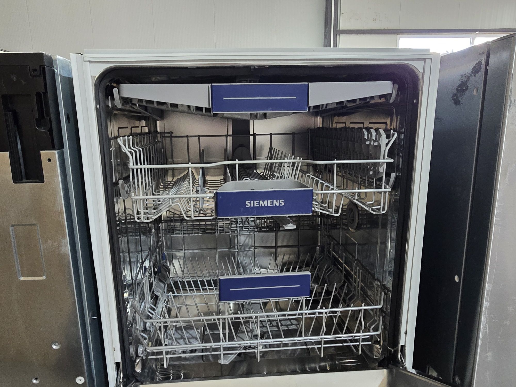 Съдомиялна за под плот Сименс/Siemens IQ500 15 комплекта