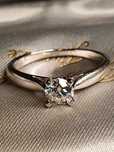 Inel logodna Solitair aur alb 18k cu diamant natural SI 0,5ct