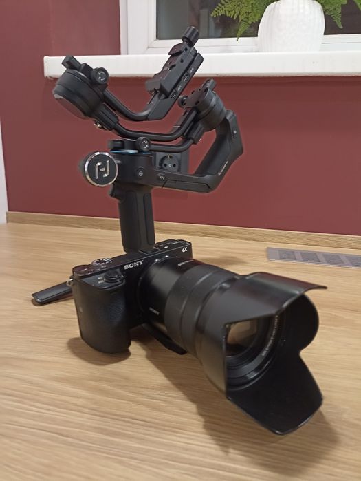 Sony a6500 с комплектом (фотоаппарат, камера)