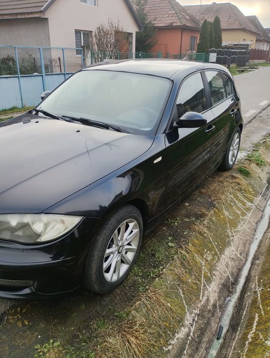 Vând BMW seria 1