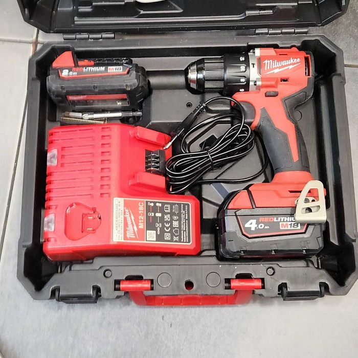 Hope Amanet P11 - Kit Masina de gaurit compacta Milwaukee BLPDRC