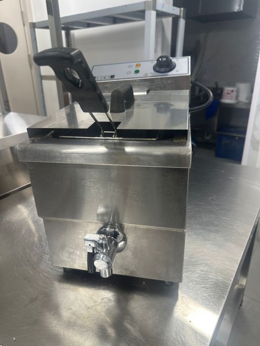 Продается фритюрница