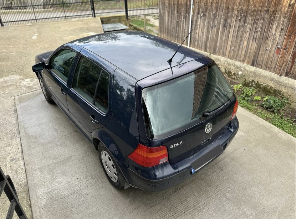 Golf 4  1.4 2001 Negociabil