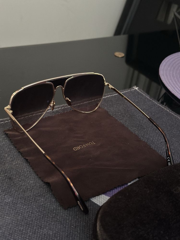 Унисекс очила Tom Ford