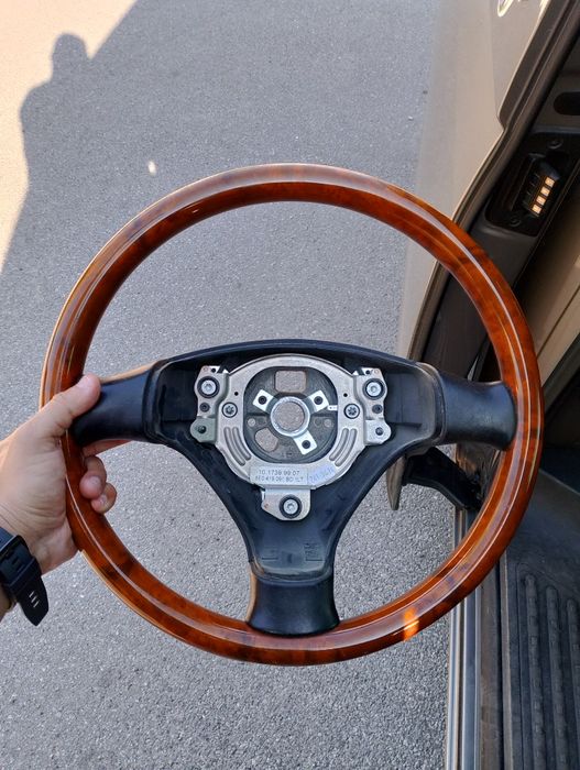 Махагонов волан Ауди а4/а6