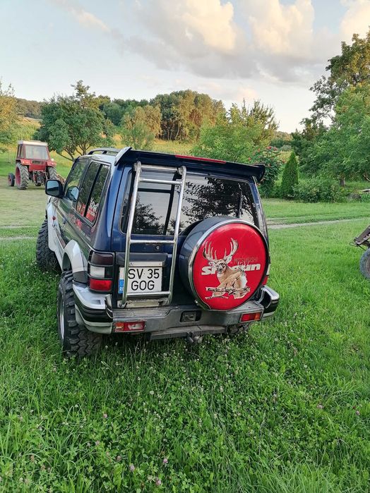 Mitsubishi Pajero 2.5 off road