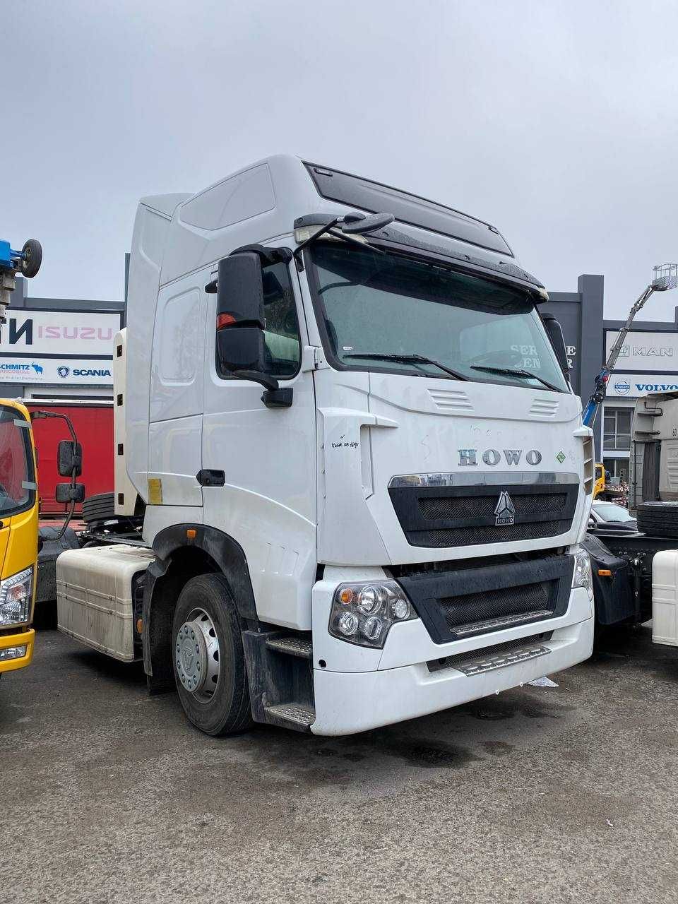Седельный тягач Howo-T7H 460 4x2 CNG Механика Orient Ozod
