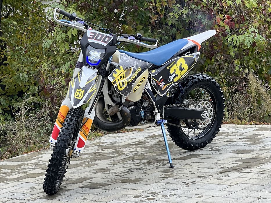 Vand sau schimb husqvarna 300 cm in 2 timpi