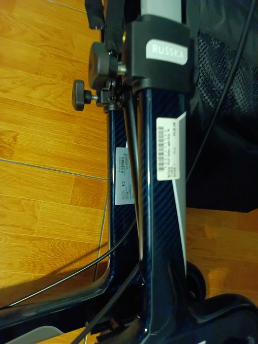 rolator din carbon nou