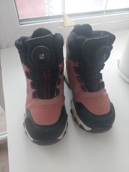 Ботинки на девочку