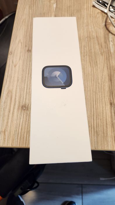 Apple Watch 9, GPS, Carcasa Midnight Aluminium 45mm, Midnight Sport Ba