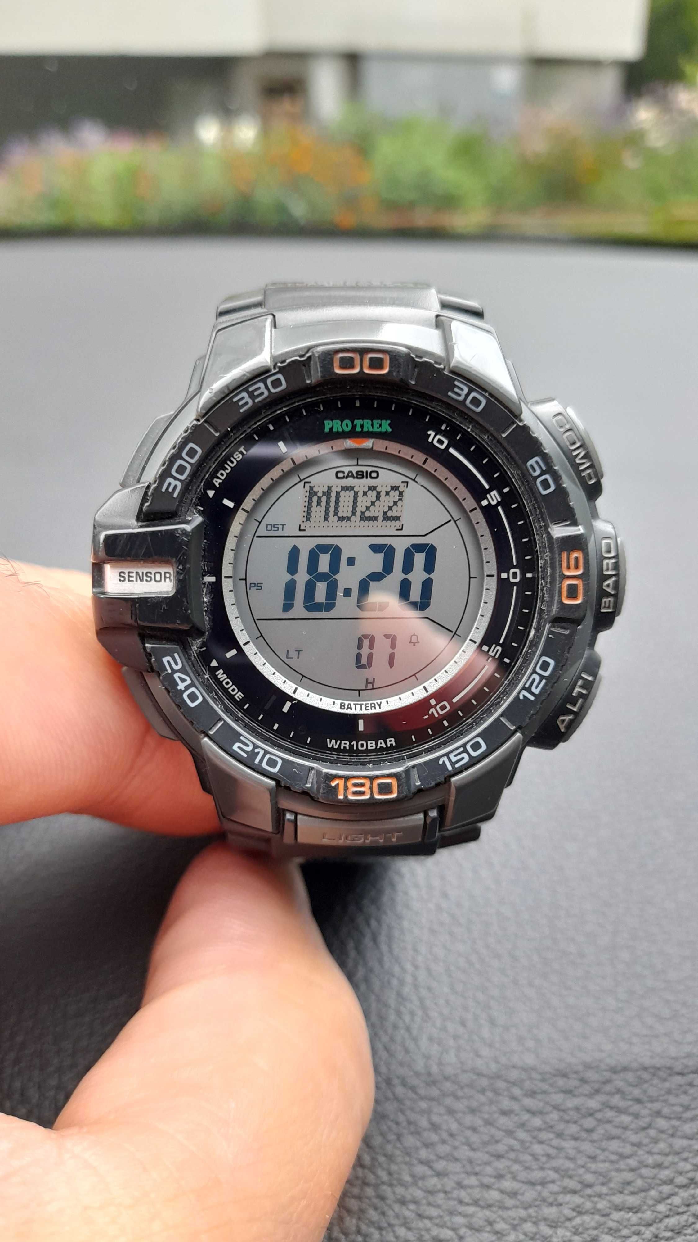Pro Trek PRG-270-1ER мъжки часовник