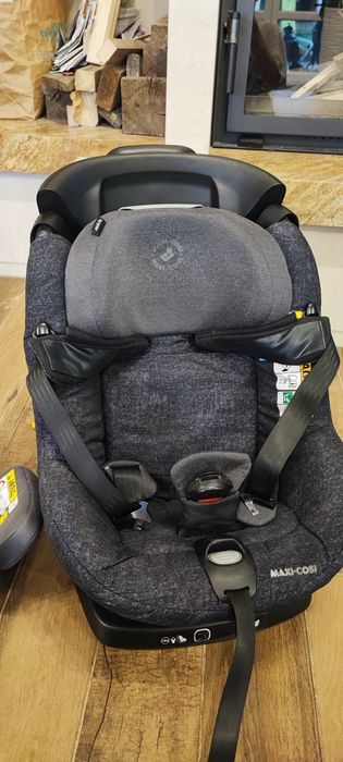 Детско столче AxissFix Plus