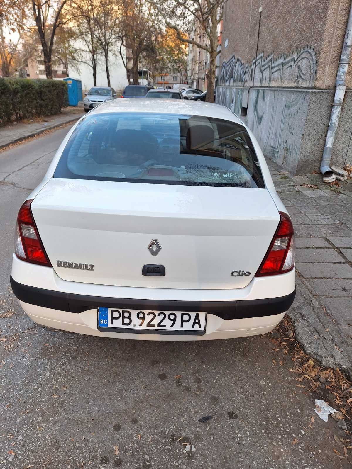 Рено Клио 2004 1,4 бензин газ
