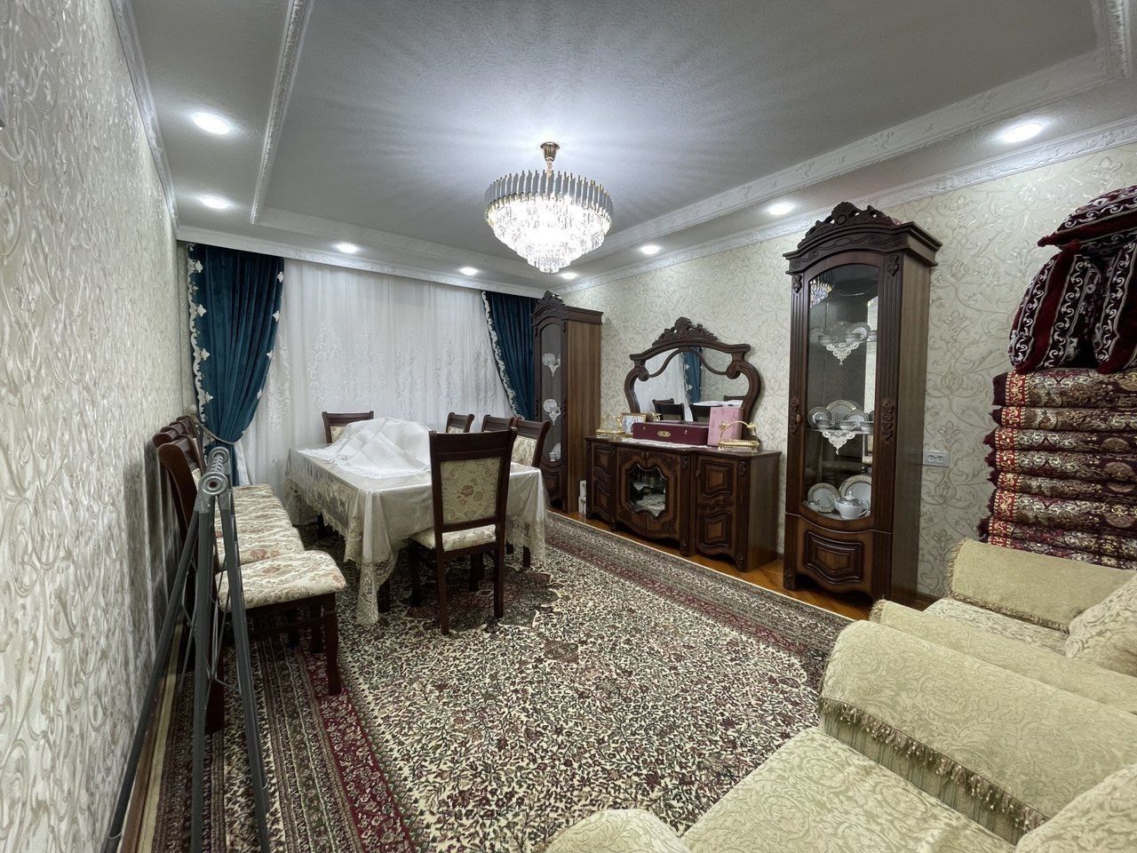 Продаётся своя 4х комнатная квартира в центре за 145 000$