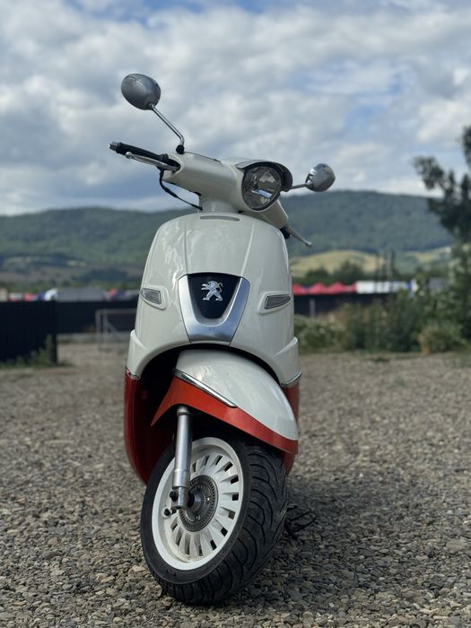 Scuter Peugeot Django 125  an 2020