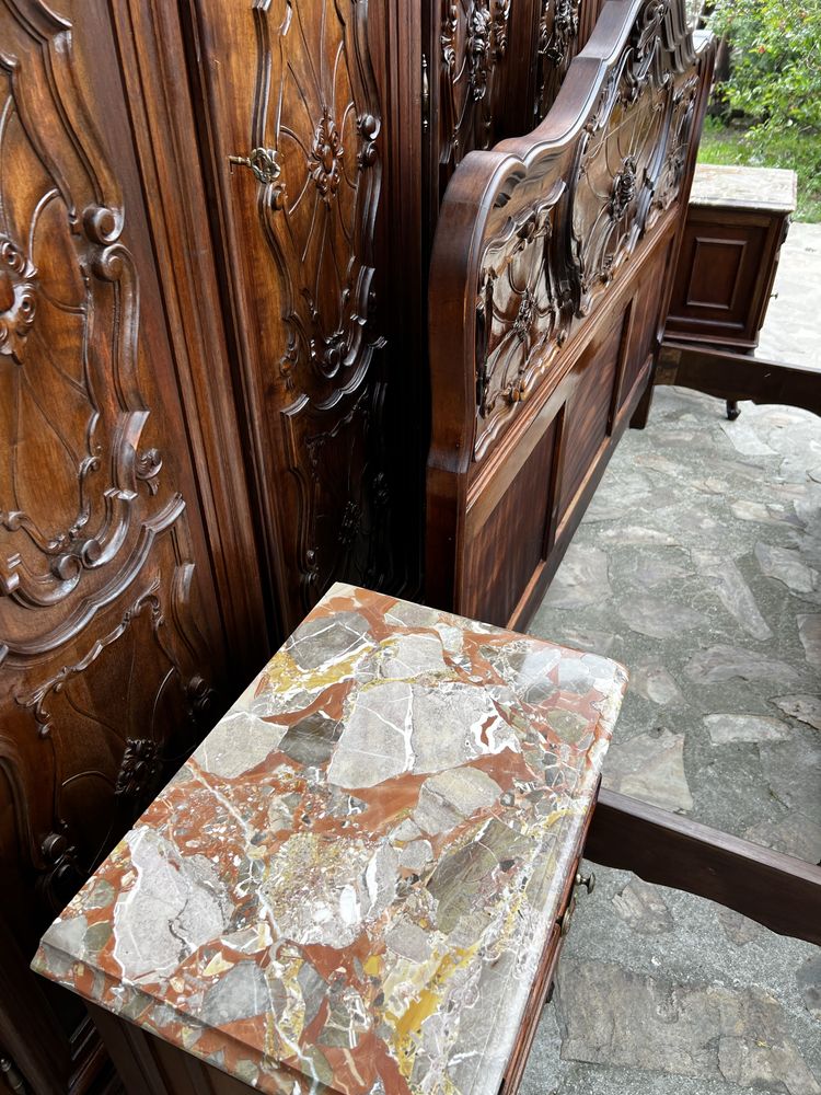 Dormitor stil Baroc Piemontez lemn sculptat Nuc