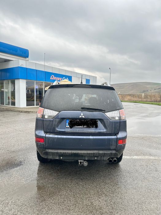 Mitsubishi Outlander II