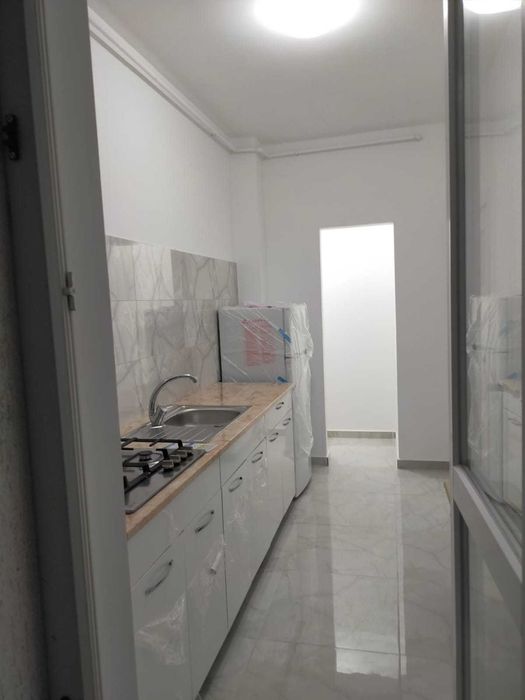 Inchiriez garsoniera Militari Residence