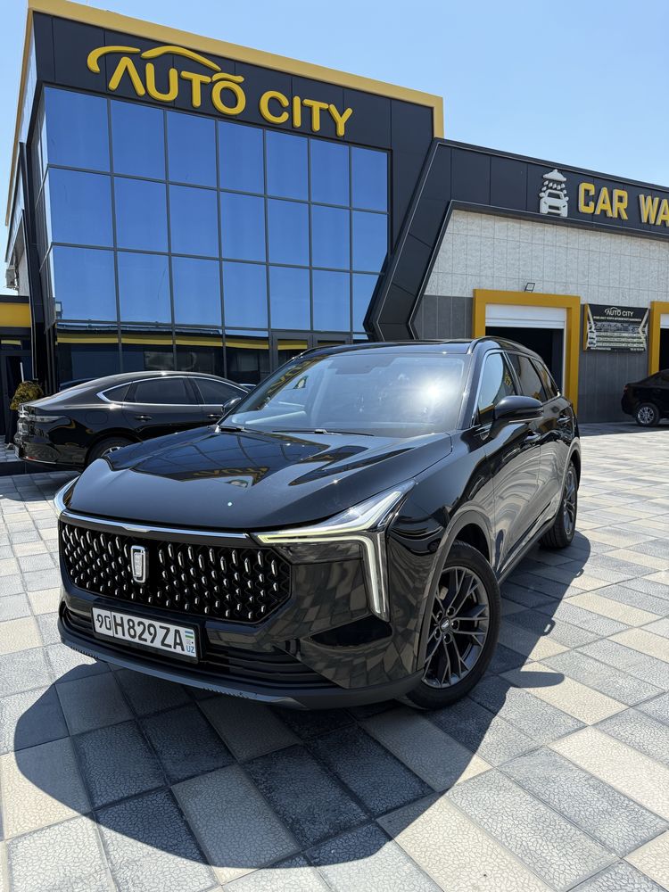 Bestune T55 сотилади 2023 йил 37 000 км пробег