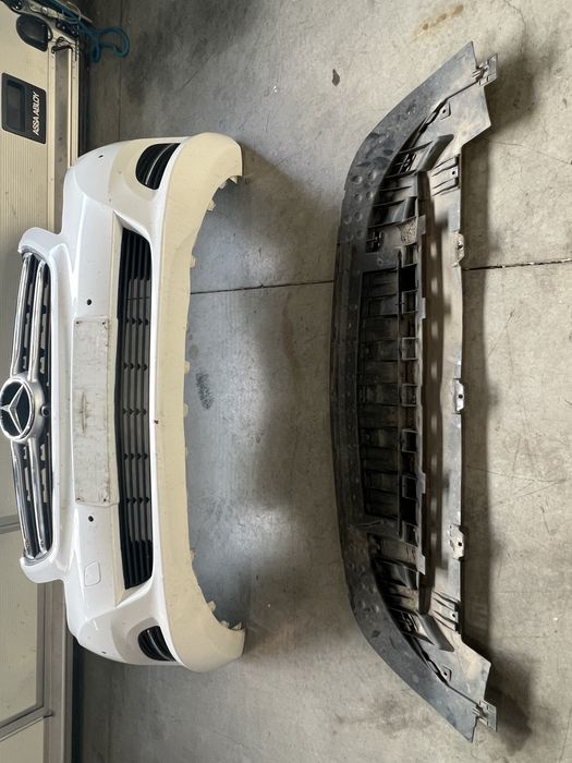 Bara fata bara spate scut V CLASS MERCEDES W447