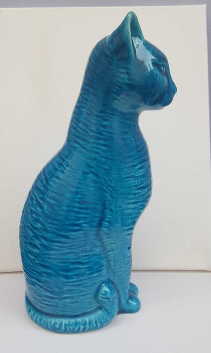 ceramica pisica albastra