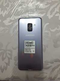 Продам Samsung a8