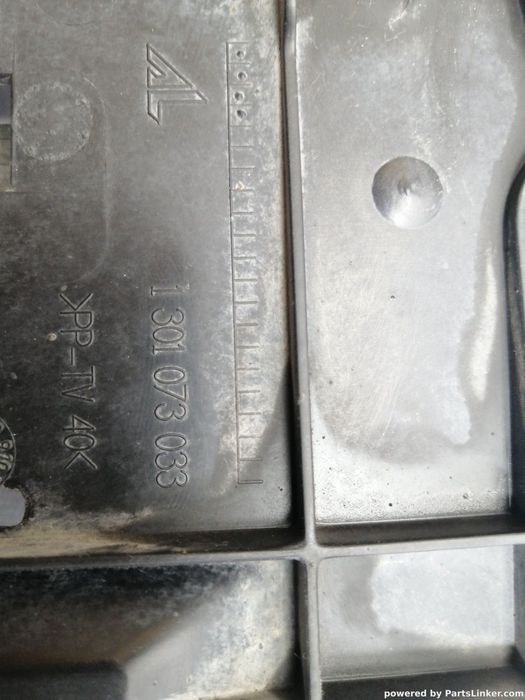 Suport fixare far stanga AUDI A4 IV Avant (8K5, B8) [ 2007 - 2015 ] TDI (CAGA, CJCA, CMEA, CMFA) 105KW|143HP