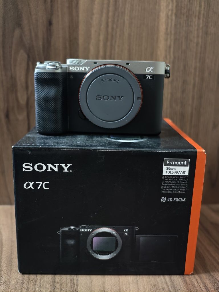 Sony A7 C Full Frame 4K
В о
