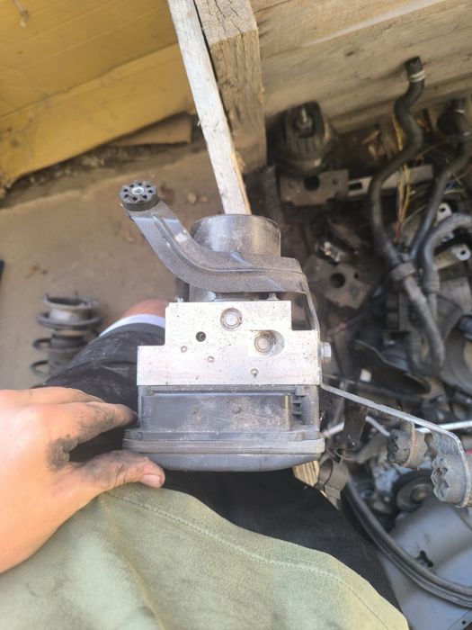 ABS модул Бмв 635д е63 286кс m57 bmw e63 635d