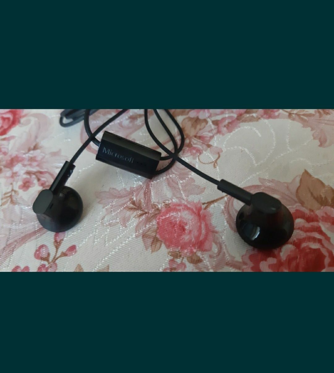 Оригинални слушалки