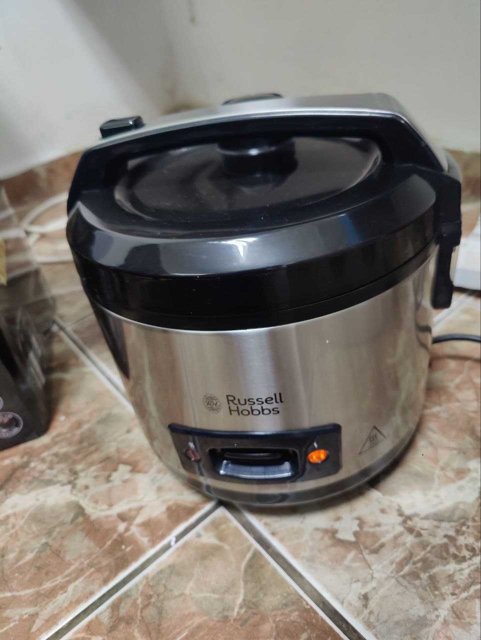 Aparat de gatit cu aburi pentru orez Russell Hobbs(m1)