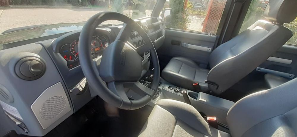 Interior iveco massif