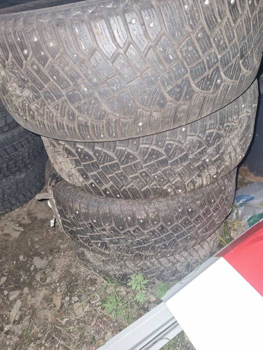 Шины зимние 225/55/ R17