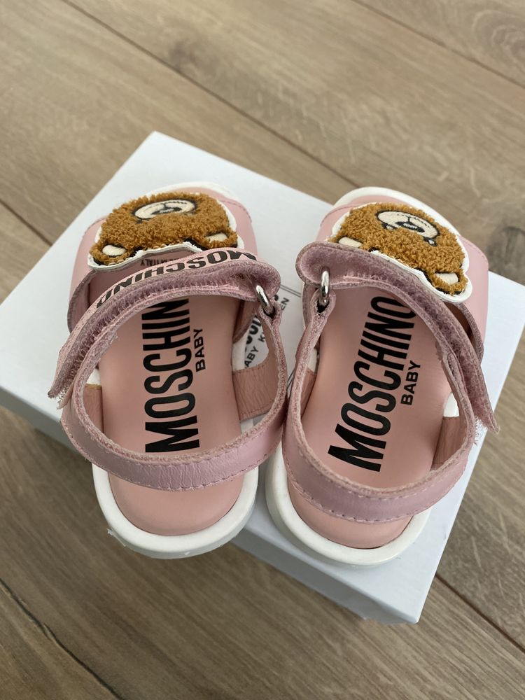 Sandale Moschino kids marimea 20