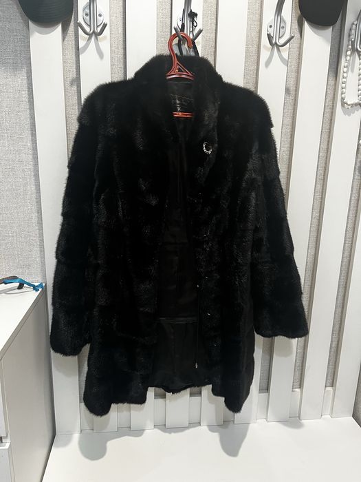 Продам норковую  шубу